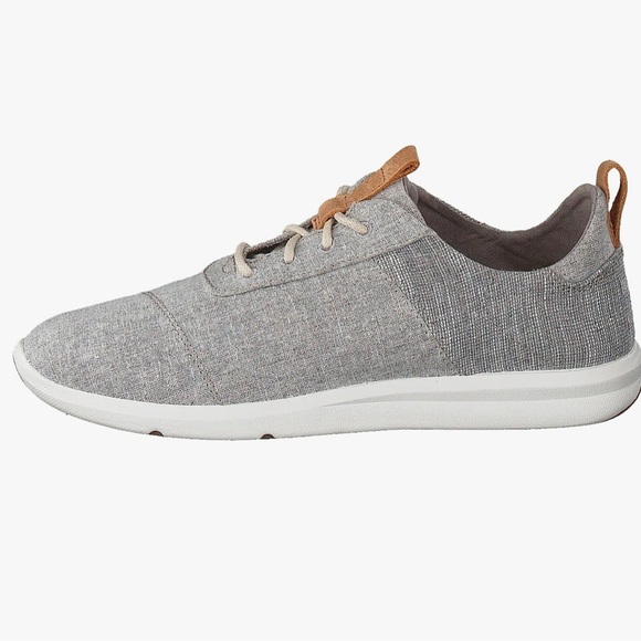 Toms Women Cabrillo Sneakers new w/out box - Picture 3 of 11
